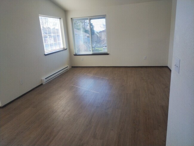 Building Photo - 2130 Texas st