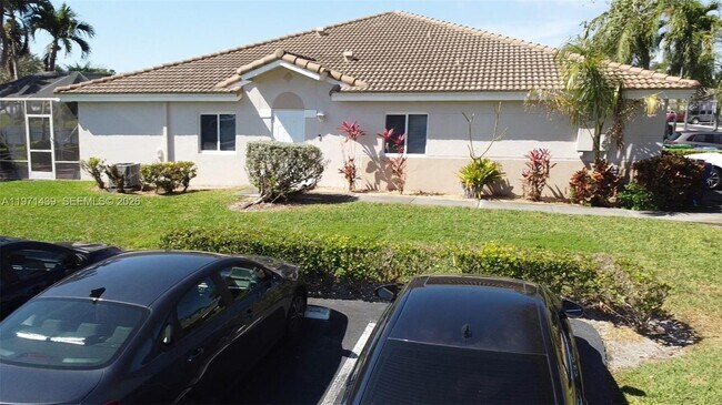 Building Photo - 11688 SW 17th Ct