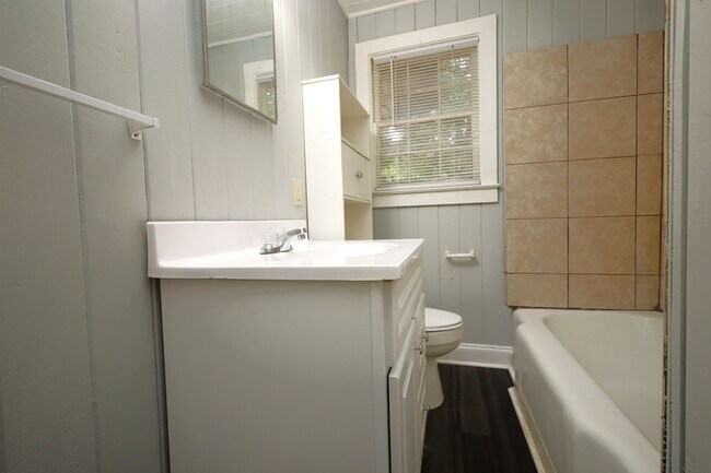 Foto del edificio - 501 Charlton St