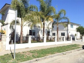 Building Photo - 1837 Fruitvale Ave