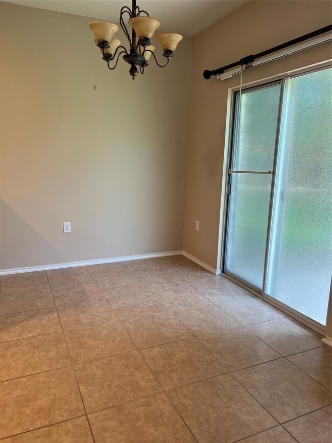Building Photo - 13600 Breton Ridge St