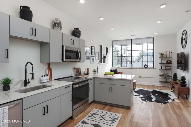 Foto del edificio - 179 Chelsea Ave