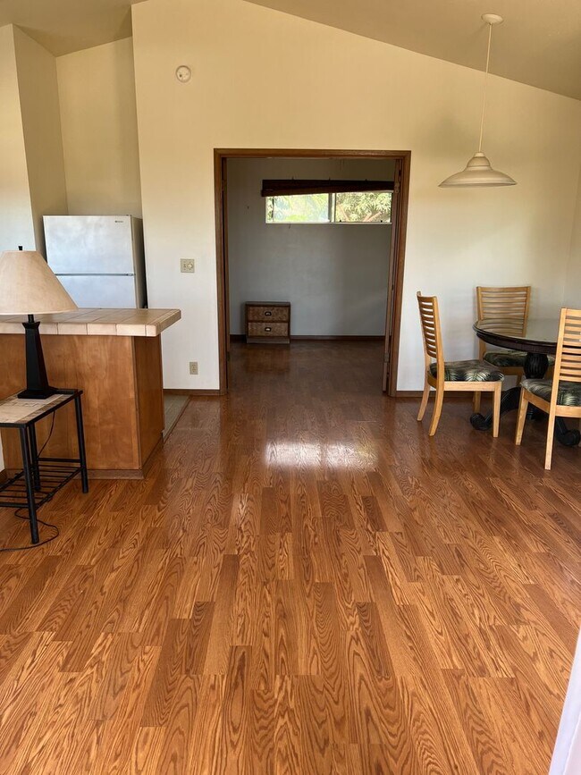 412 Kinaole Cir Unit 412 Kinaole Cir Ohana, Kihei, HI 96753 Room