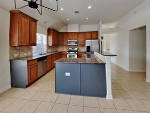 Building Photo - 30202 Deleon Fields Dr