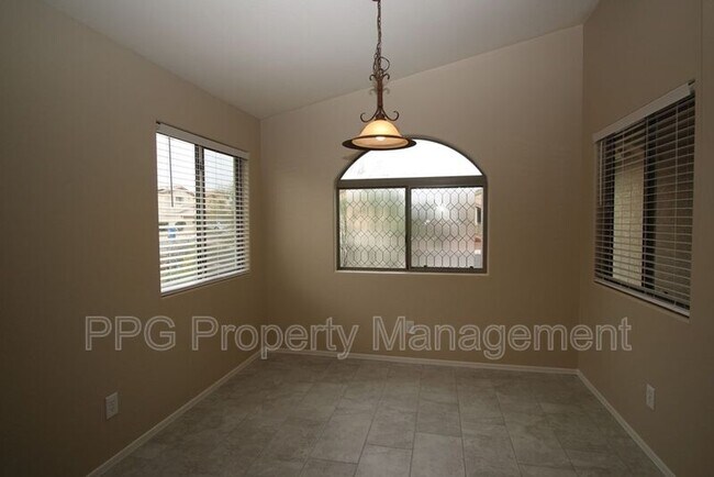 Building Photo - 25849 W St Kateri Dr