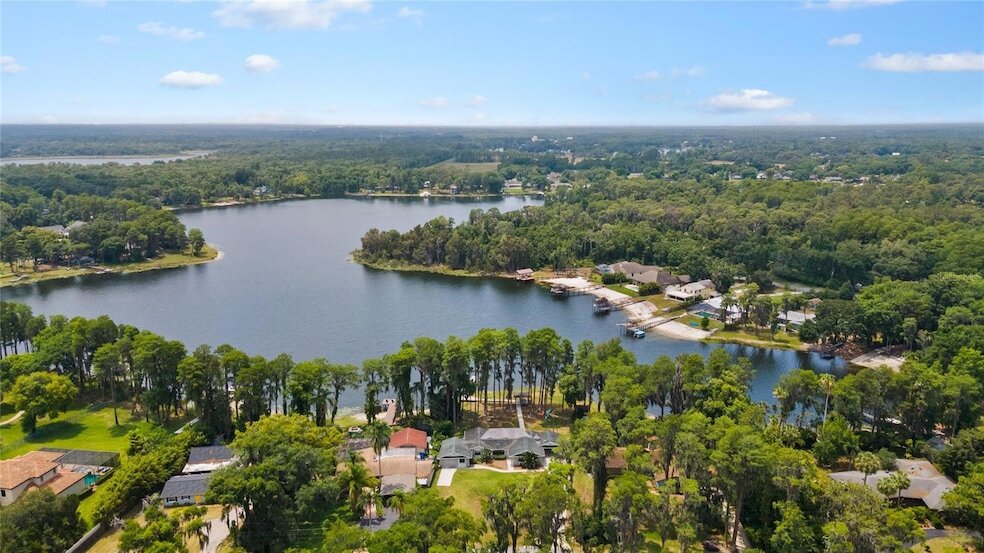 Foto principal - 17129 Rainbow Terrace