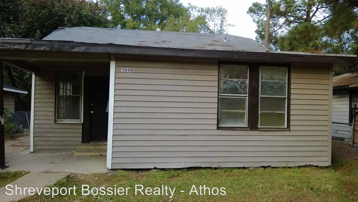 Foto principal - 3048 Midway St