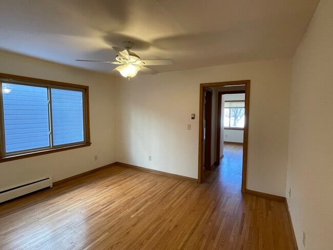 Living Room - 643 Cleveland Ave S