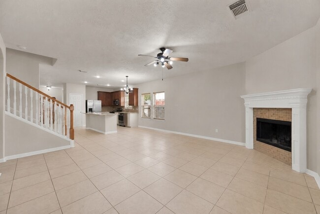 Building Photo - 1443 Meadowhigh Ln