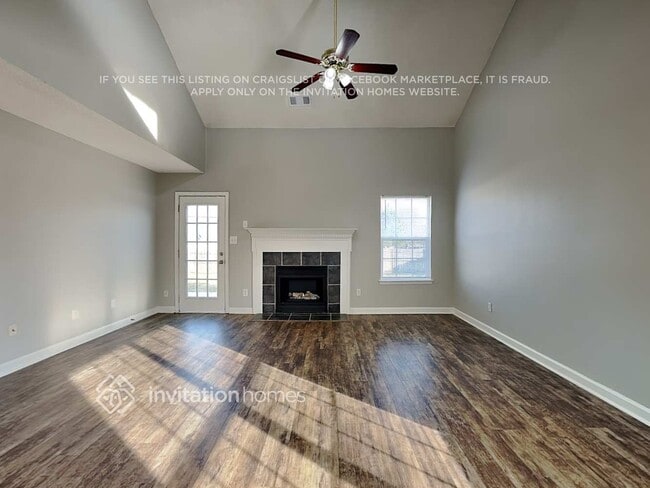 Building Photo - 4840 Aldersbrook Dr