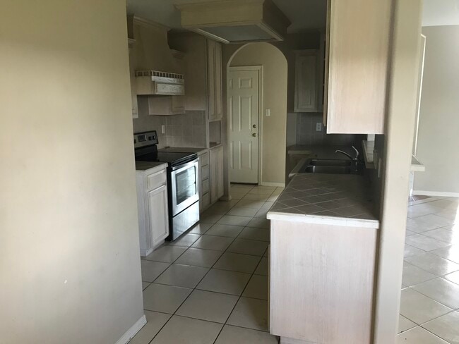 Foto del edificio - 6708 Tenaza Dr