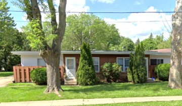 Exterior - 218 Grand Ave