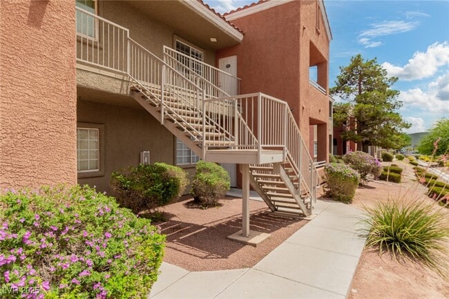 Foto del edificio - 4730 E Craig Rd