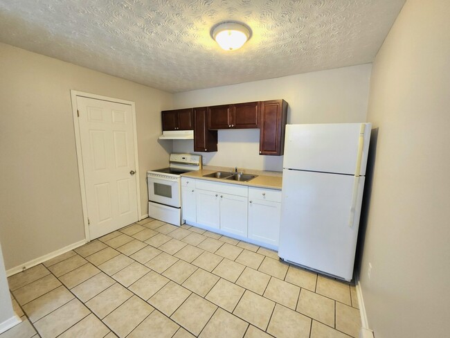 Building Photo - 2 Arena Ln