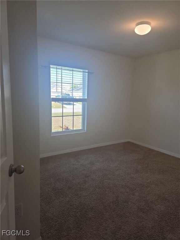 Foto del edificio - 3515 NE 12th Pl