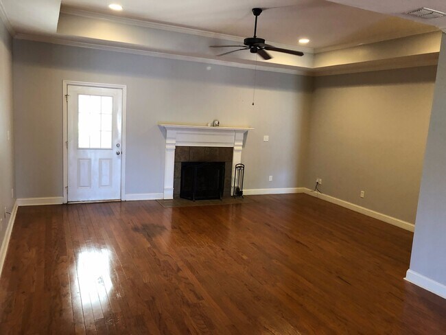 Foto del edificio - 127 Chesapeake Ct