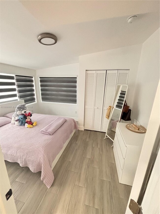 Foto del edificio - 3100 NW 95th Ter