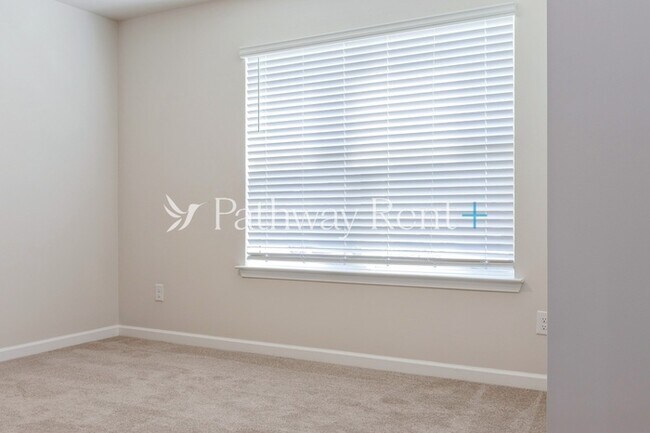 Building Photo - 2338 Nabali Wy