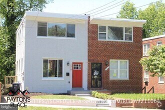 Building Photo - 1519 41st St SE
