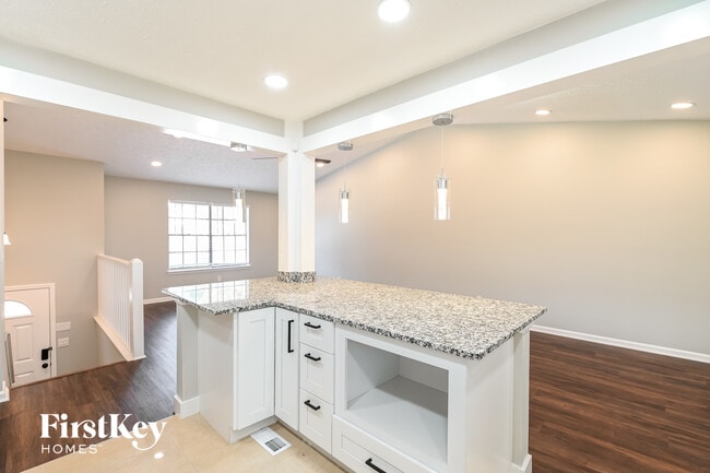 Foto del edificio - 1206 Woodington Cir