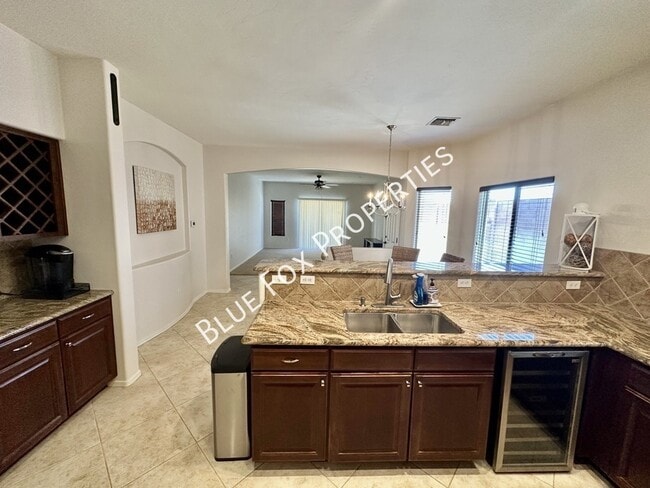 Building Photo - 7685 E Fair Meadows Loop