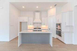 Building Photo - 21722 Ellsworth Gdn Ln