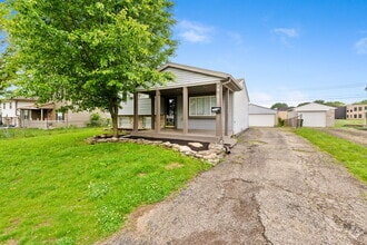 Building Photo - 3861 Fergus Rd