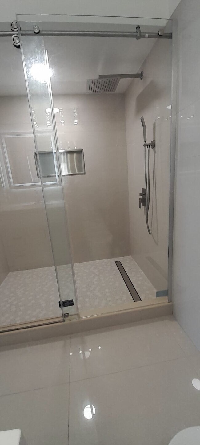 Foto del edificio - 14728 Balgowan Rd