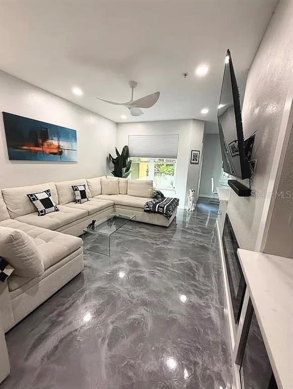 Foto del edificio - 1810 E Palm Ave
