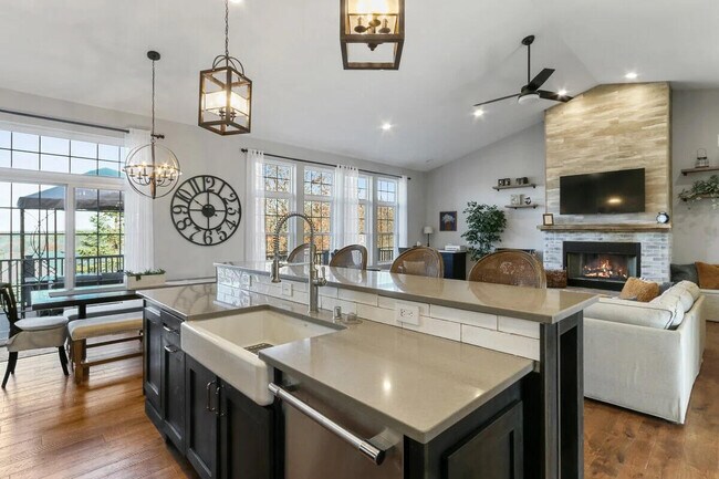 Foto del edificio - 1175 La Salle Ct