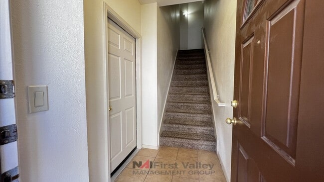 Foto del edificio - 3 Bedrooms, 2 Baths and a Single Car Garage