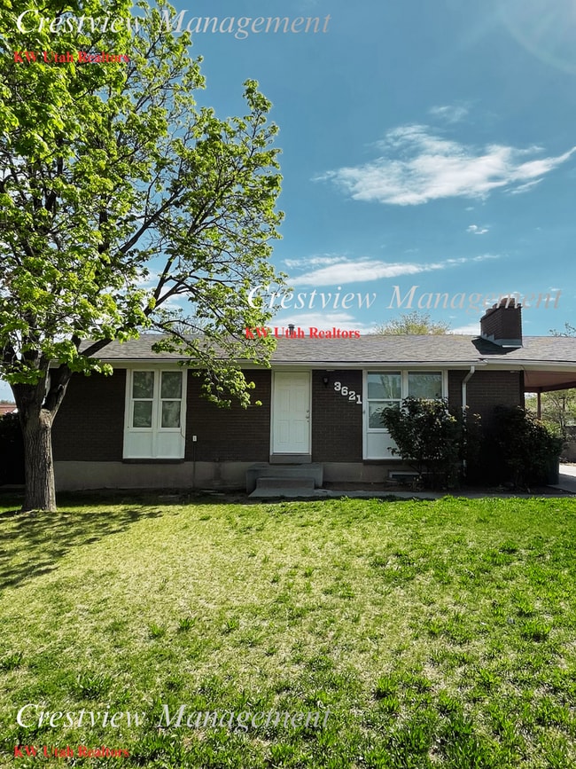 Charming 4-Bedroom Home in West Valley City – Spacious & Convenient Location- 1st month's rent Free! - Charming 4-Bedroom Home in West Valley City – Spacious & Convenient Location- 1st month's rent Free!