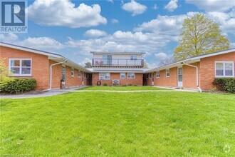 Building Photo - 3314 Menno St