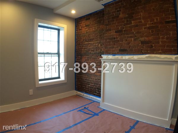 Building Photo - 451 Keap St