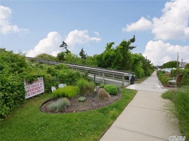 Foto del edificio - 301 Lido Blvd