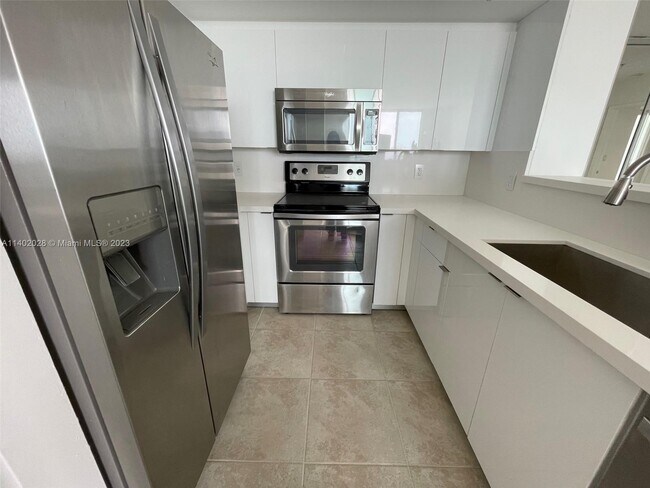 Foto del edificio - 90 Alton Rd