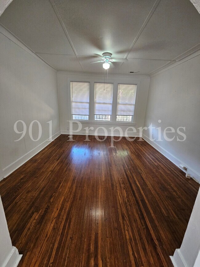 Building Photo - 2404 Broad Ave