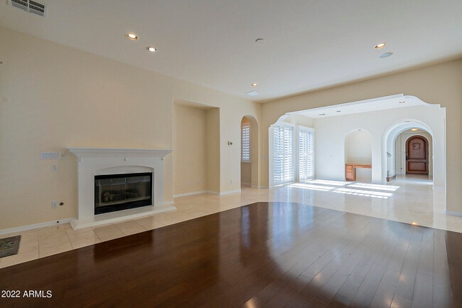 Building Photo - 4371 S Pecan Dr