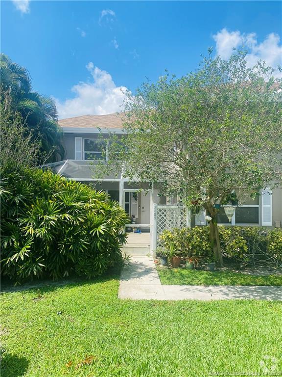 Stamford At Sunset Trace Apartments for Rent Palm City, FL 2