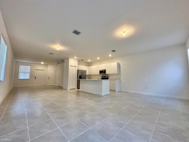 Building Photo - 4 br, 2.5 bath House - 2365 NW 130th St