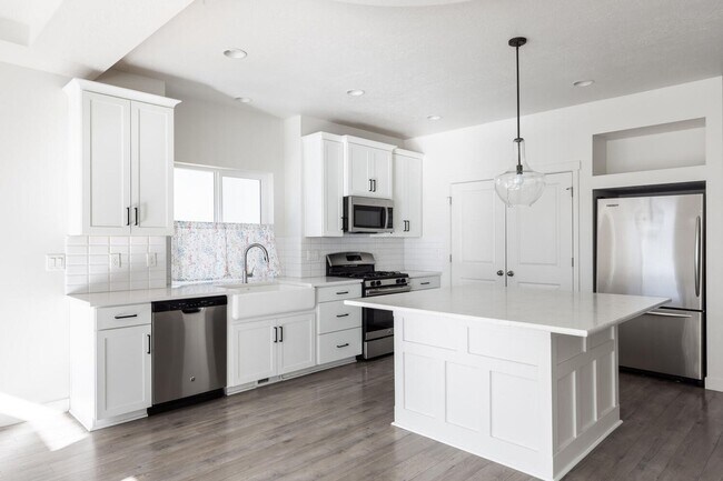 Foto del edificio - Single Family Home with Private Yard in Heber
