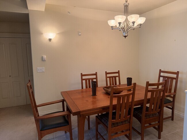 Foto del edificio - 6930 Meadow St