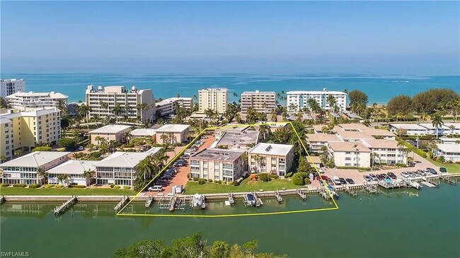 Foto del edificio - 1930 Gulf Shore Blvd N