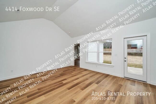 Foto del edificio - 4414 Foxwood Dr SE