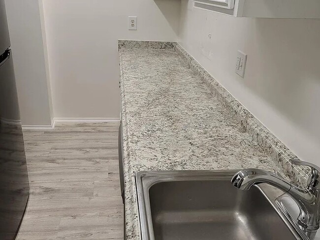 Foto del edificio - 501 Slaters Ln