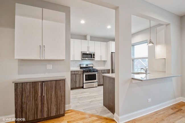 Foto del edificio - 4907 S Champlain Ave