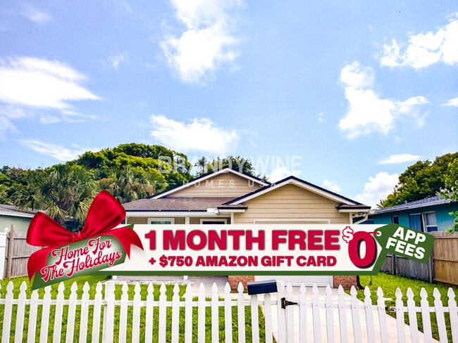 Building Photo - 628 4th Ave S