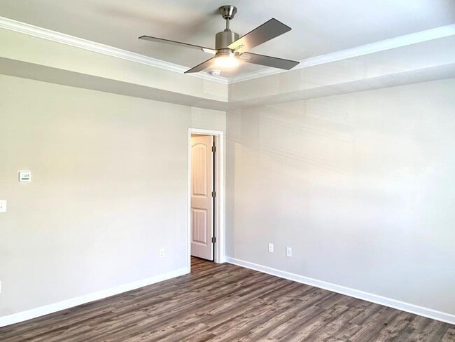 Foto del edificio - 7702 Fawn Cir