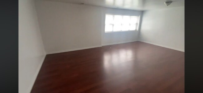 Foto del edificio - 2542 W Fitch Ave