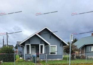 Building Photo - 1207 B St